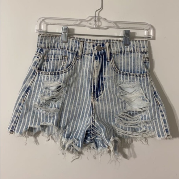 Striped jean shorts - Picture 2 of 2